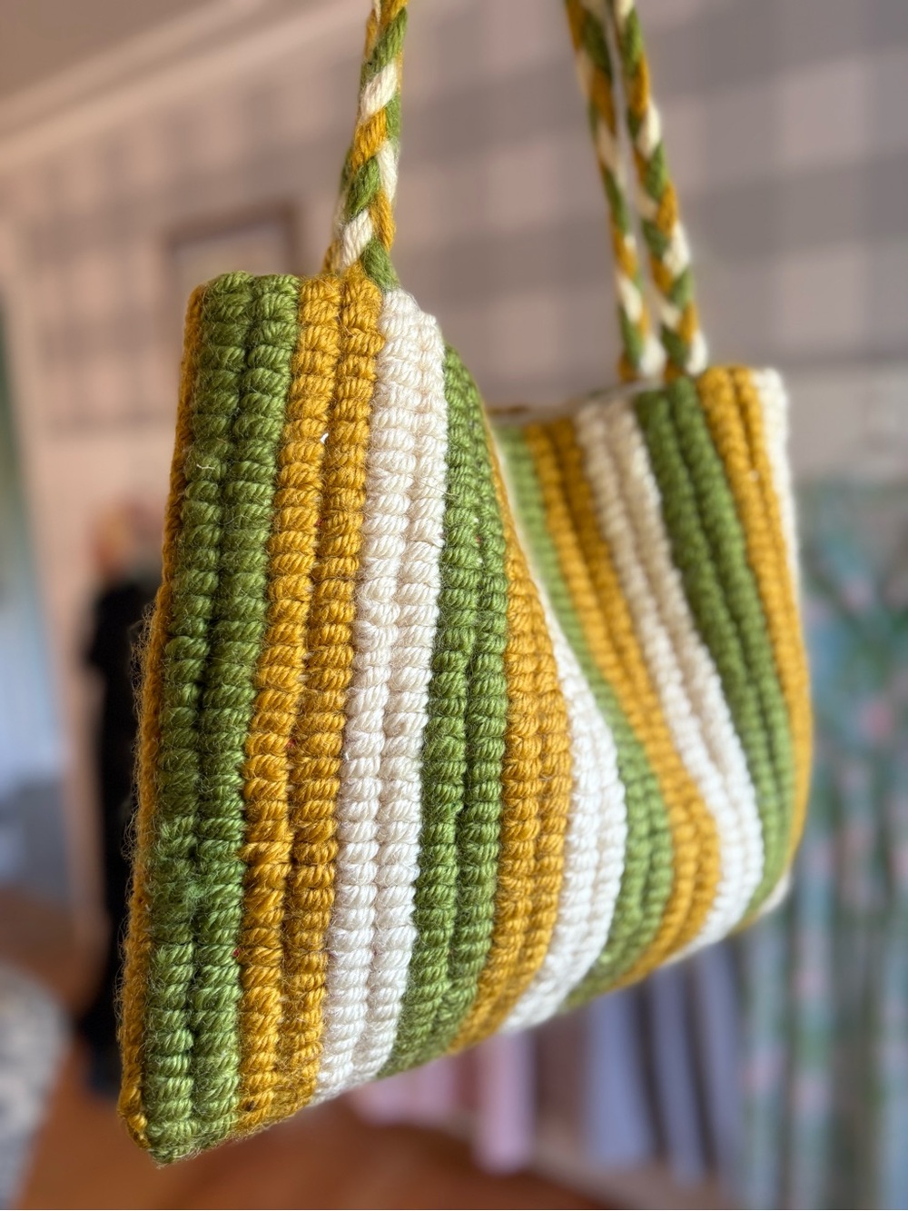 Vintage Thick Crochet Shoulder Bag in Green, Mustard & Cream Summer Beach - Picture 3 of 6